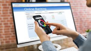 What Is Better: a Payday Loan or an Installment Loan? | Difference Between Quickcash Loan and Payday Loan | Quickcash Loan